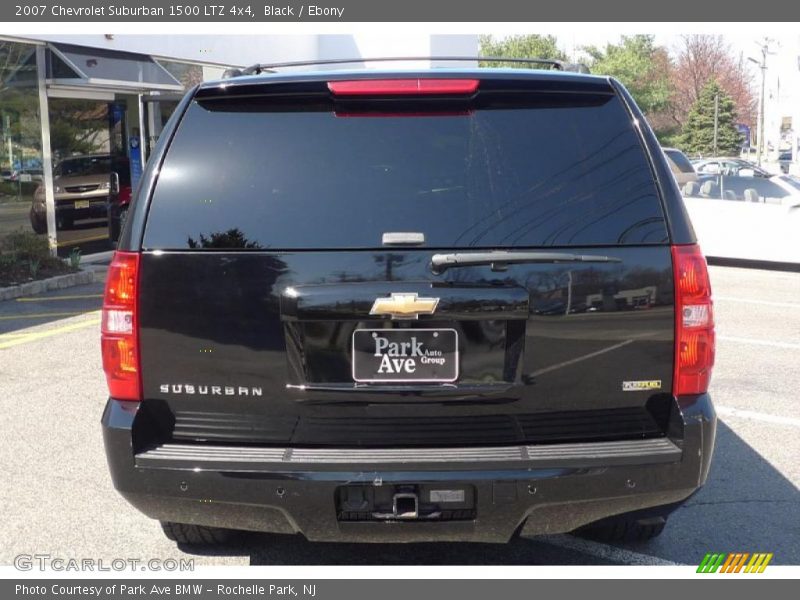 Black / Ebony 2007 Chevrolet Suburban 1500 LTZ 4x4