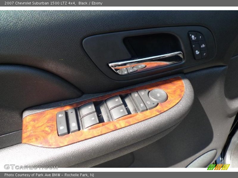 Black / Ebony 2007 Chevrolet Suburban 1500 LTZ 4x4