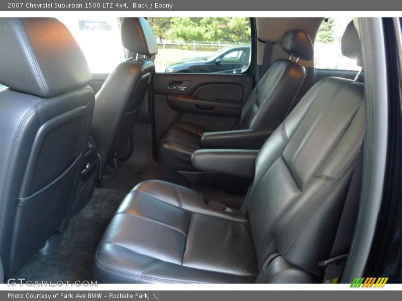 Black / Ebony 2007 Chevrolet Suburban 1500 LTZ 4x4