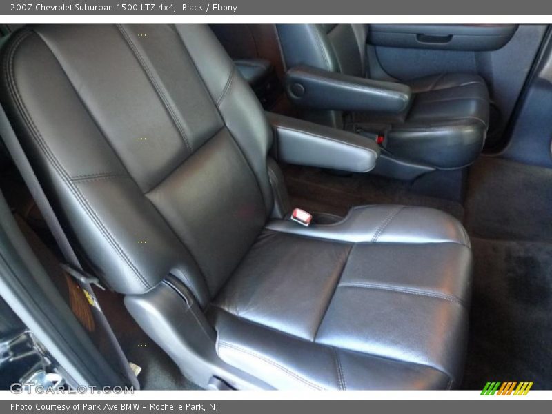 Black / Ebony 2007 Chevrolet Suburban 1500 LTZ 4x4