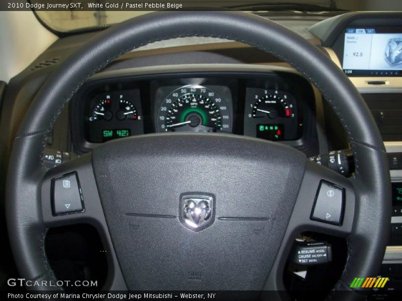 White Gold / Pastel Pebble Beige 2010 Dodge Journey SXT