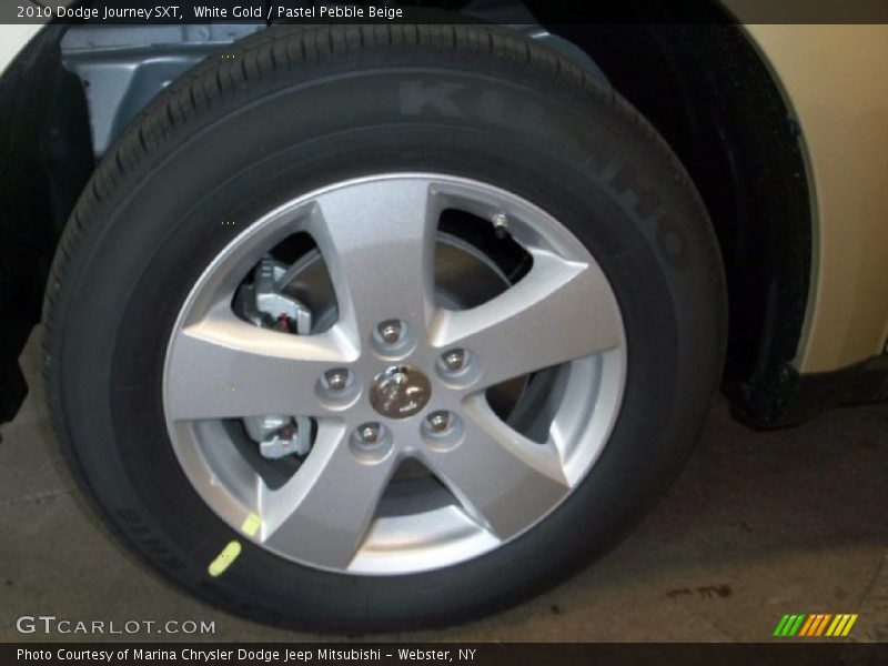 White Gold / Pastel Pebble Beige 2010 Dodge Journey SXT