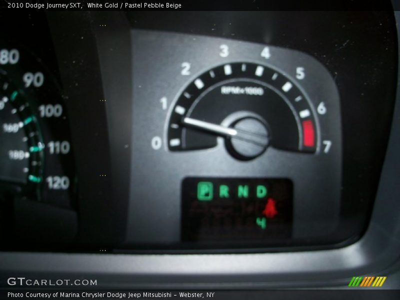White Gold / Pastel Pebble Beige 2010 Dodge Journey SXT