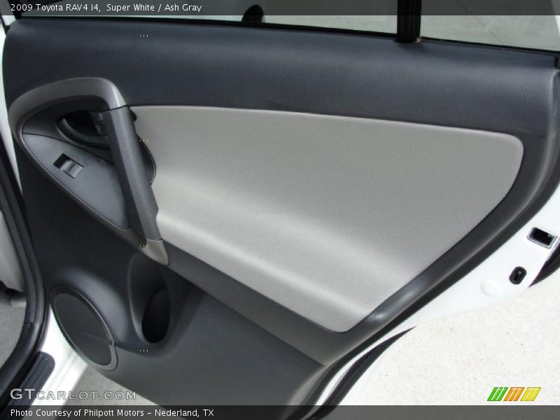Super White / Ash Gray 2009 Toyota RAV4 I4