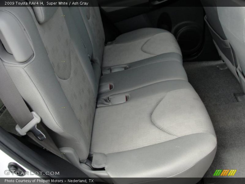 Super White / Ash Gray 2009 Toyota RAV4 I4
