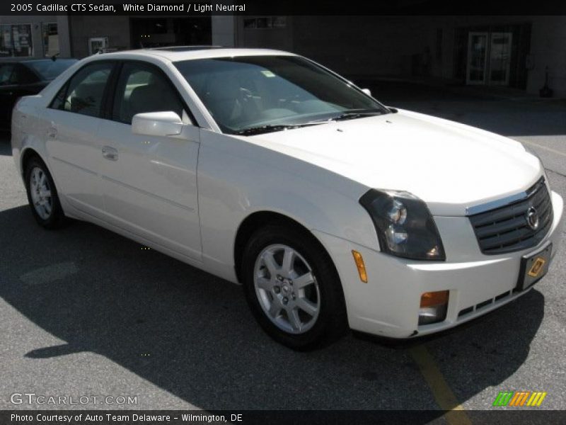 White Diamond / Light Neutral 2005 Cadillac CTS Sedan
