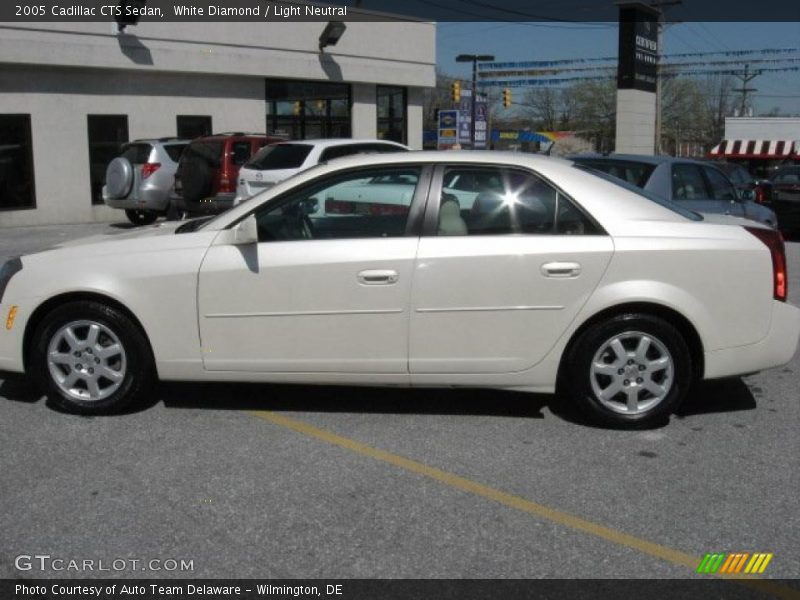 White Diamond / Light Neutral 2005 Cadillac CTS Sedan