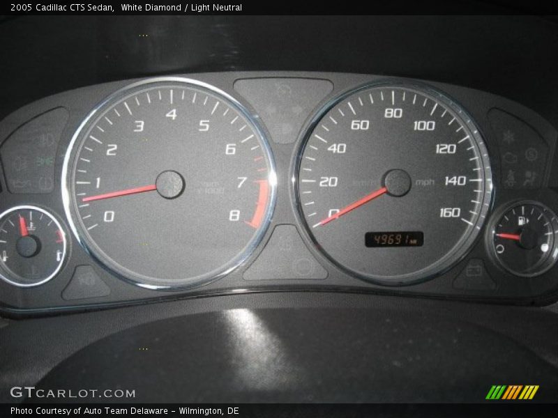 White Diamond / Light Neutral 2005 Cadillac CTS Sedan