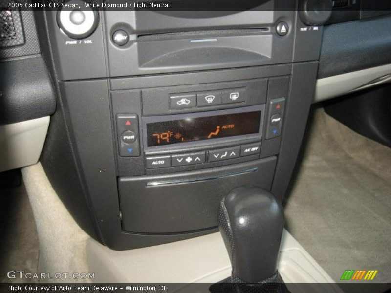 White Diamond / Light Neutral 2005 Cadillac CTS Sedan