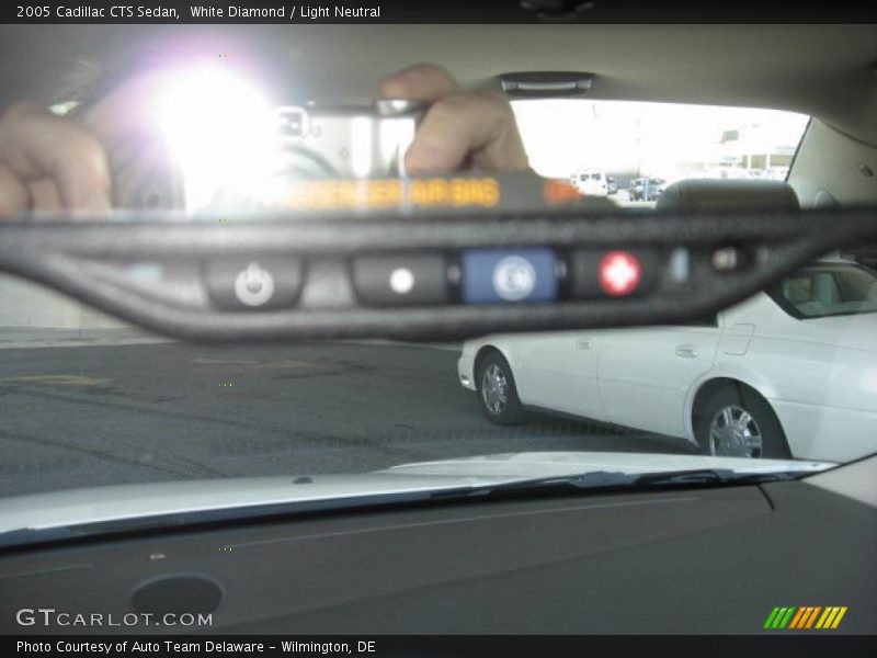White Diamond / Light Neutral 2005 Cadillac CTS Sedan