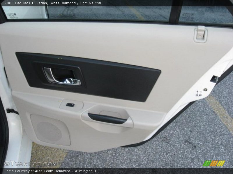 White Diamond / Light Neutral 2005 Cadillac CTS Sedan
