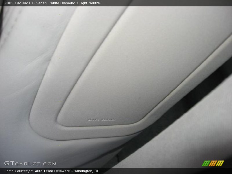 White Diamond / Light Neutral 2005 Cadillac CTS Sedan