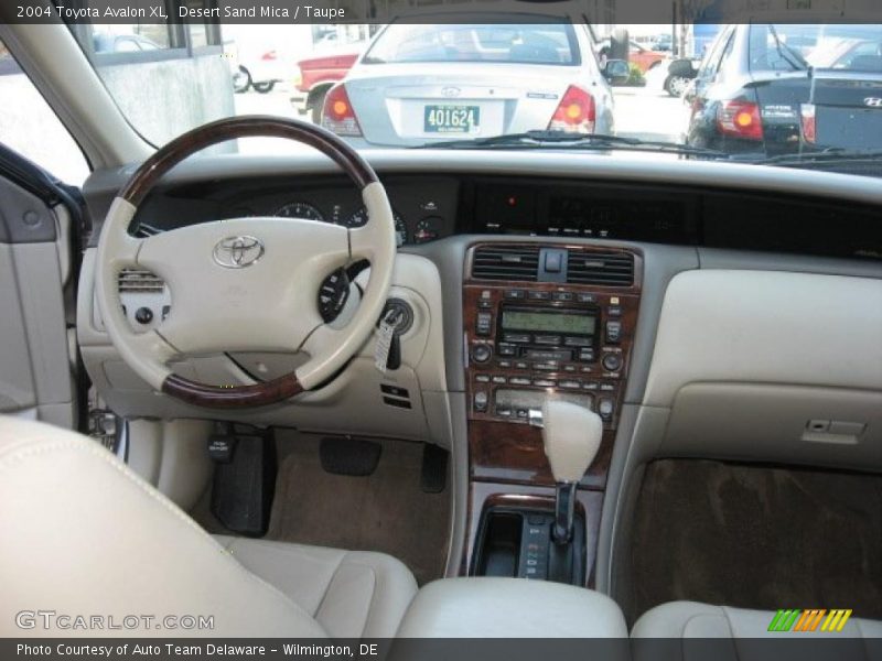 Desert Sand Mica / Taupe 2004 Toyota Avalon XL