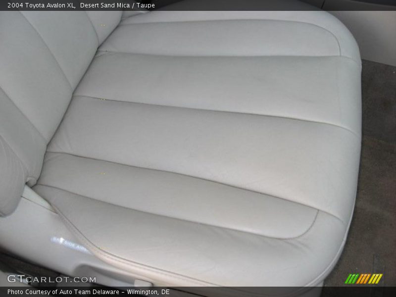 Desert Sand Mica / Taupe 2004 Toyota Avalon XL