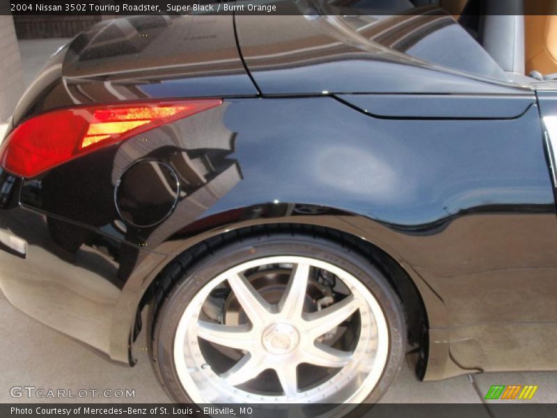 Super Black / Burnt Orange 2004 Nissan 350Z Touring Roadster