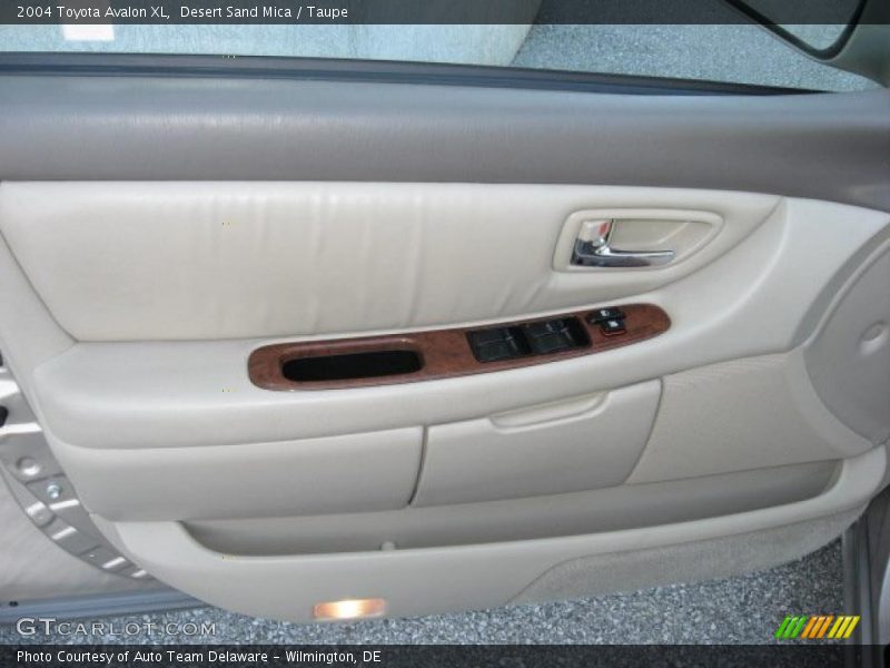 Desert Sand Mica / Taupe 2004 Toyota Avalon XL