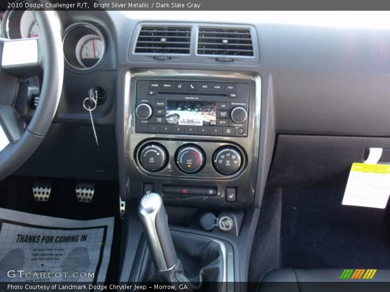Bright Silver Metallic / Dark Slate Gray 2010 Dodge Challenger R/T