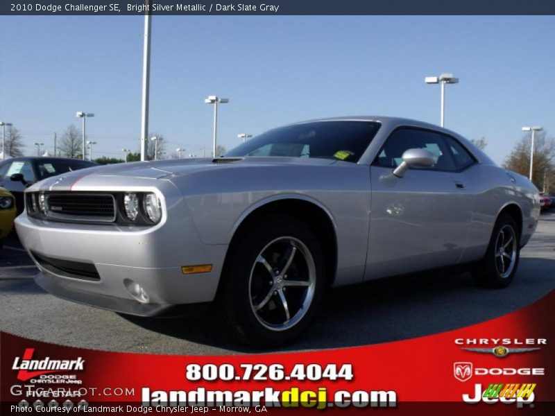 Bright Silver Metallic / Dark Slate Gray 2010 Dodge Challenger SE