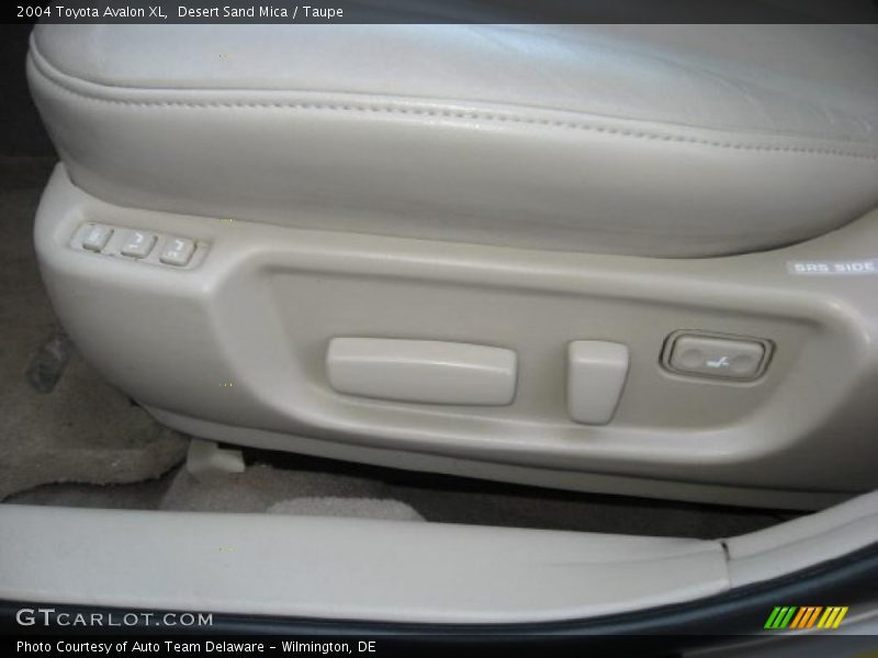 Desert Sand Mica / Taupe 2004 Toyota Avalon XL