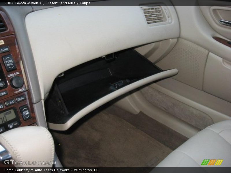 Desert Sand Mica / Taupe 2004 Toyota Avalon XL