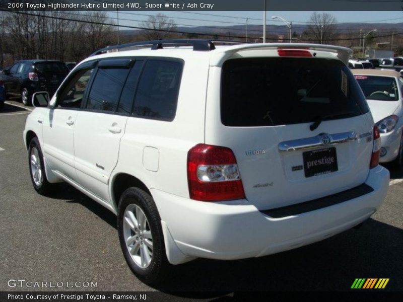 Super White / Ash Gray 2006 Toyota Highlander Hybrid Limited 4WD