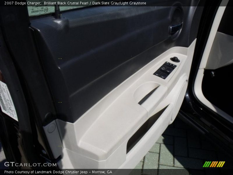 Brilliant Black Crystal Pearl / Dark Slate Gray/Light Graystone 2007 Dodge Charger