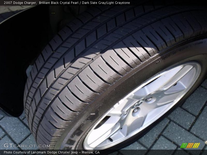 Brilliant Black Crystal Pearl / Dark Slate Gray/Light Graystone 2007 Dodge Charger