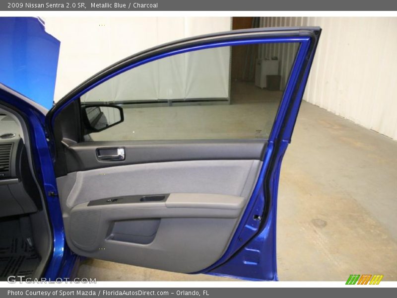 Metallic Blue / Charcoal 2009 Nissan Sentra 2.0 SR