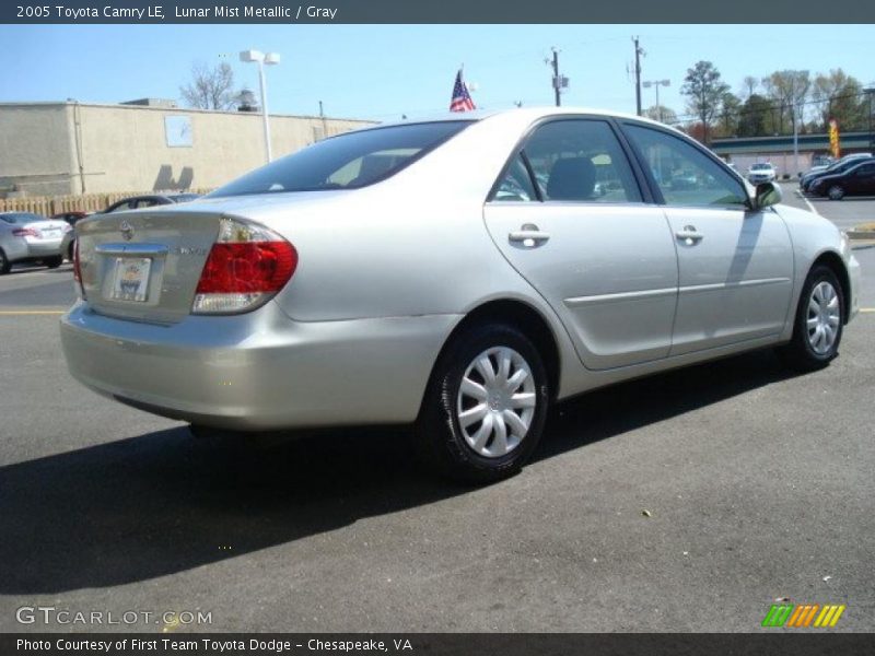 Lunar Mist Metallic / Gray 2005 Toyota Camry LE