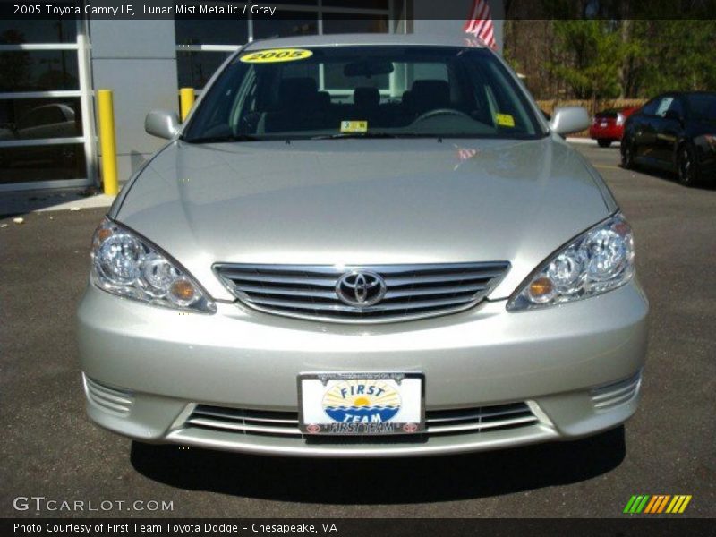 Lunar Mist Metallic / Gray 2005 Toyota Camry LE