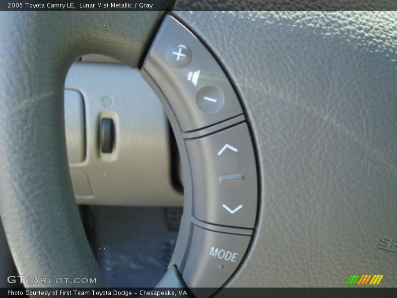 Lunar Mist Metallic / Gray 2005 Toyota Camry LE