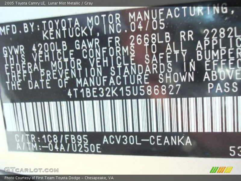 Lunar Mist Metallic / Gray 2005 Toyota Camry LE