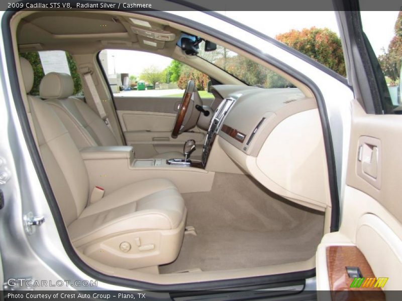 Radiant Silver / Cashmere 2009 Cadillac STS V8