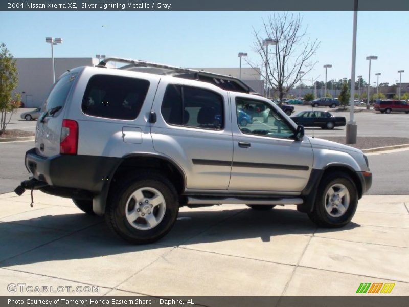 Silver Lightning Metallic / Gray 2004 Nissan Xterra XE