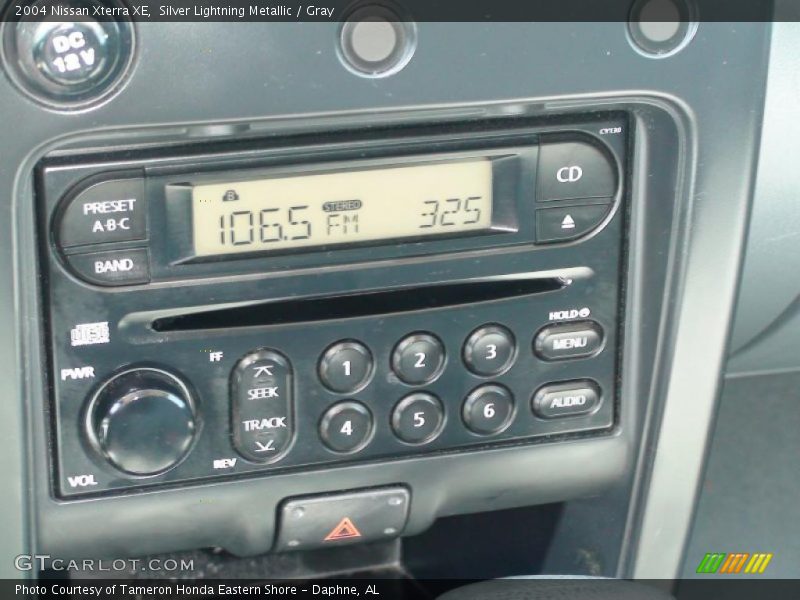 Silver Lightning Metallic / Gray 2004 Nissan Xterra XE