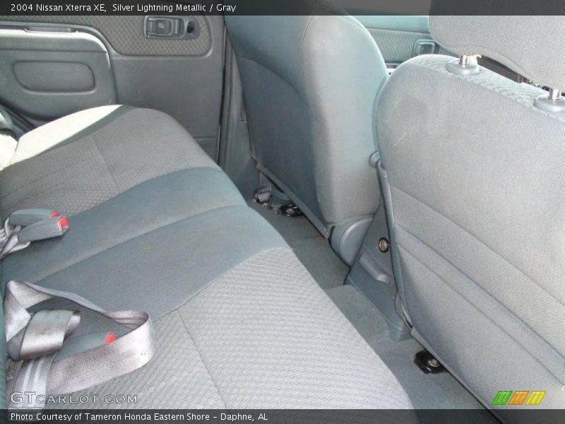 Silver Lightning Metallic / Gray 2004 Nissan Xterra XE