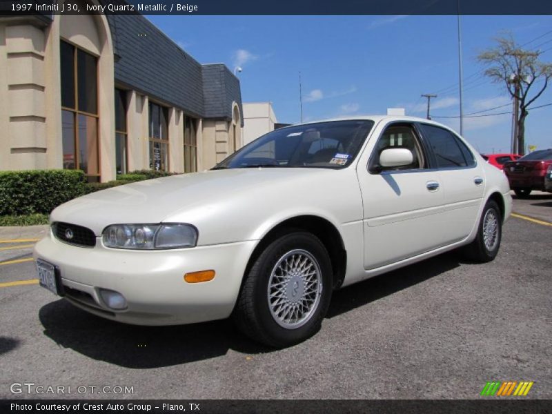 Ivory Quartz Metallic / Beige 1997 Infiniti J 30