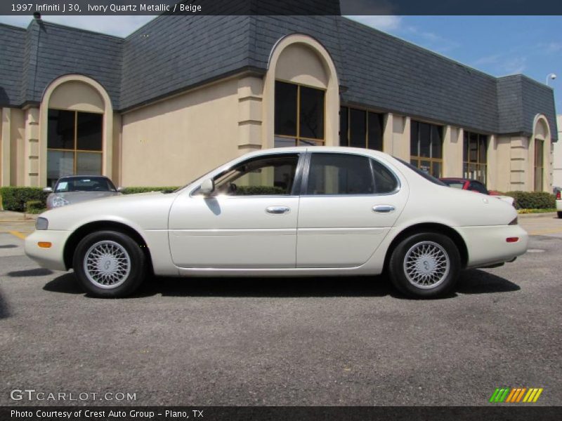 Ivory Quartz Metallic / Beige 1997 Infiniti J 30