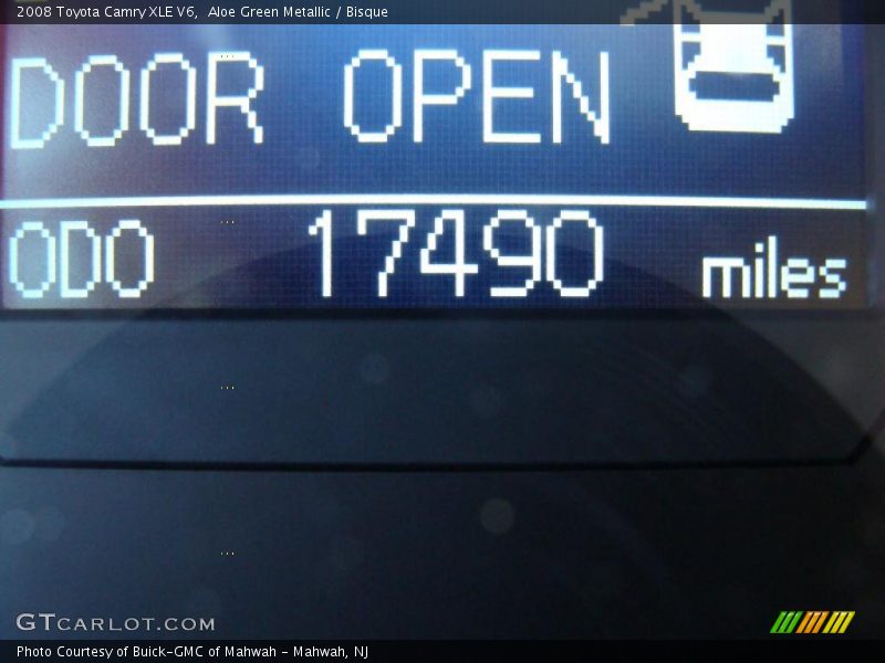Aloe Green Metallic / Bisque 2008 Toyota Camry XLE V6