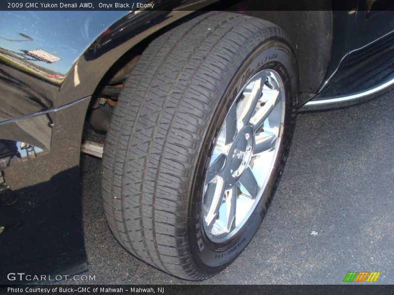 Onyx Black / Ebony 2009 GMC Yukon Denali AWD