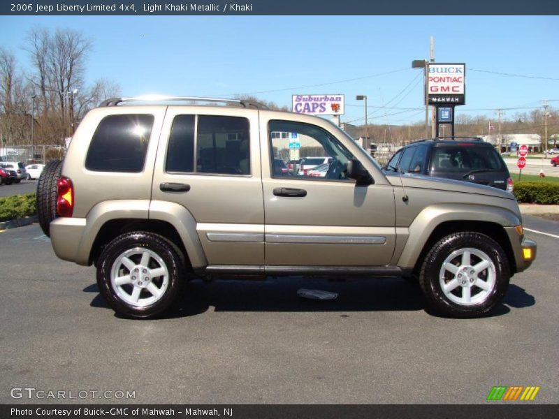 Light Khaki Metallic / Khaki 2006 Jeep Liberty Limited 4x4