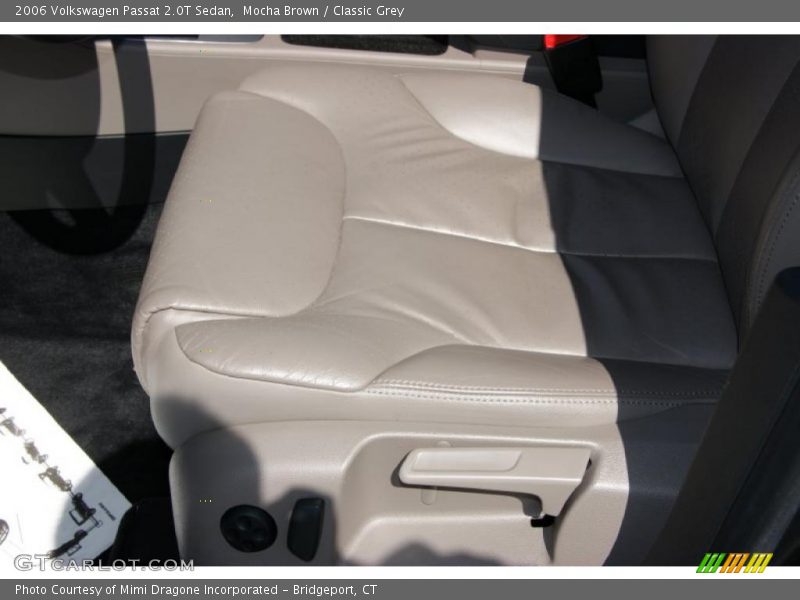 Mocha Brown / Classic Grey 2006 Volkswagen Passat 2.0T Sedan