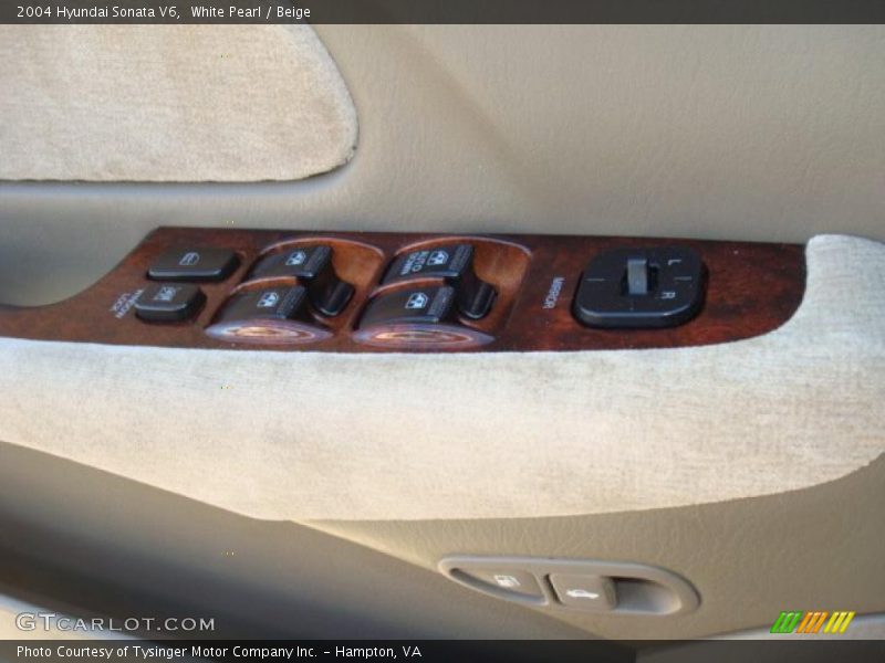 White Pearl / Beige 2004 Hyundai Sonata V6