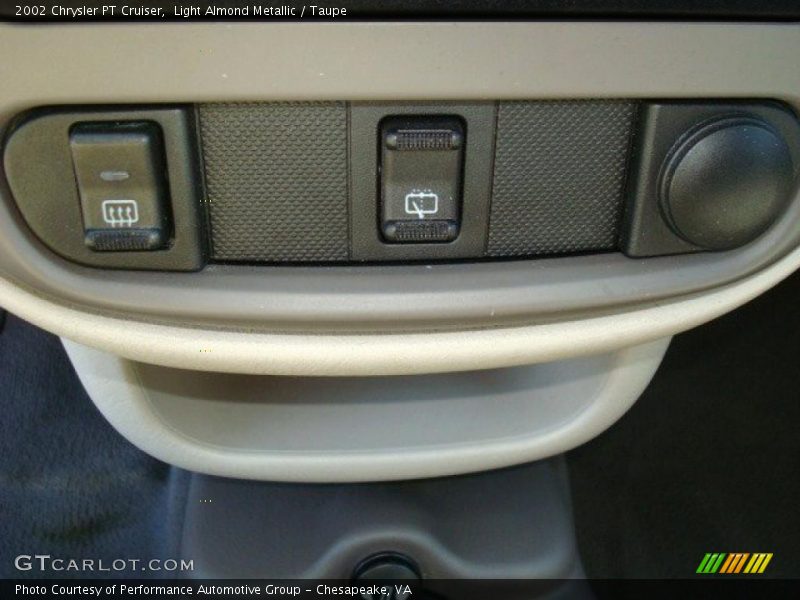 Light Almond Metallic / Taupe 2002 Chrysler PT Cruiser