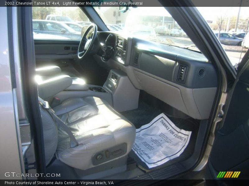 Light Pewter Metallic / Medium Gray/Neutral 2002 Chevrolet Tahoe LT 4x4