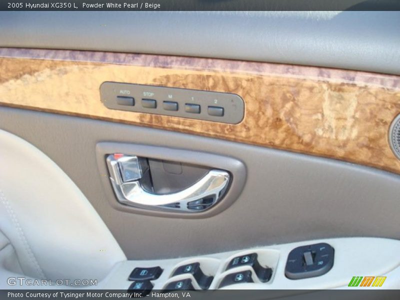 Powder White Pearl / Beige 2005 Hyundai XG350 L