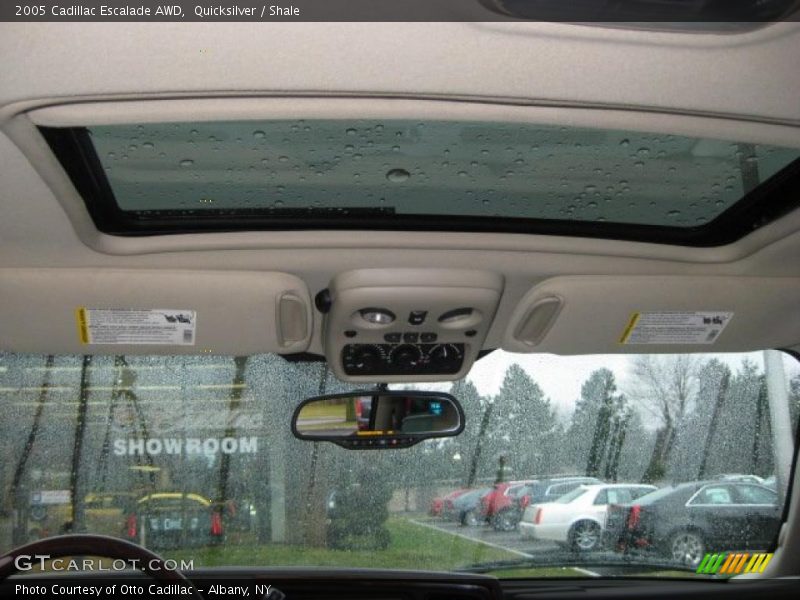 Quicksilver / Shale 2005 Cadillac Escalade AWD