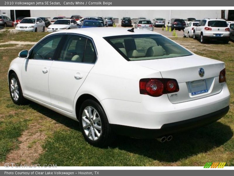 Candy White / Cornsilk Beige 2010 Volkswagen Jetta SE Sedan