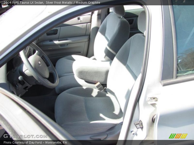 Silver Frost Metallic / Medium Graphite 2004 Ford Taurus LX Sedan