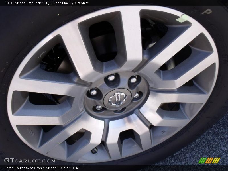 Super Black / Graphite 2010 Nissan Pathfinder LE
